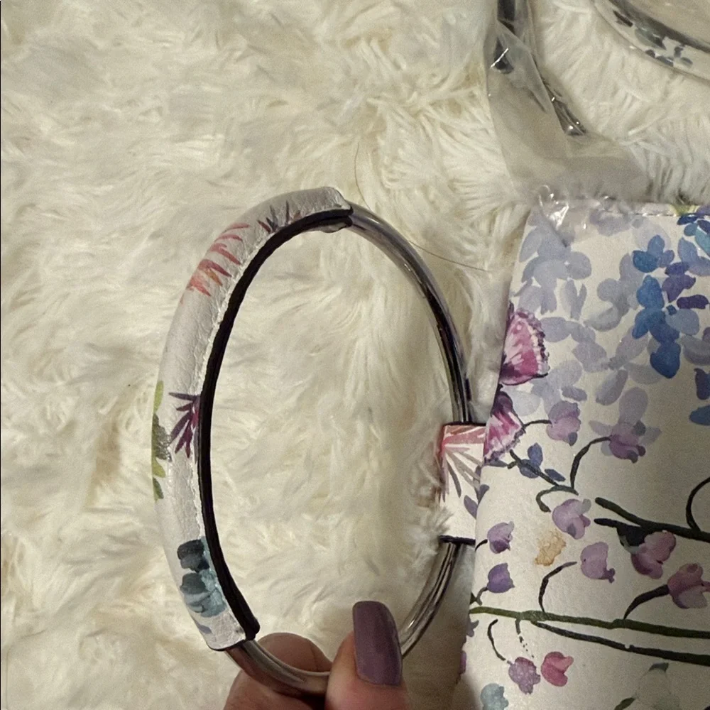 INC International Concepts White Floral Crossbody Wristlet with Ring